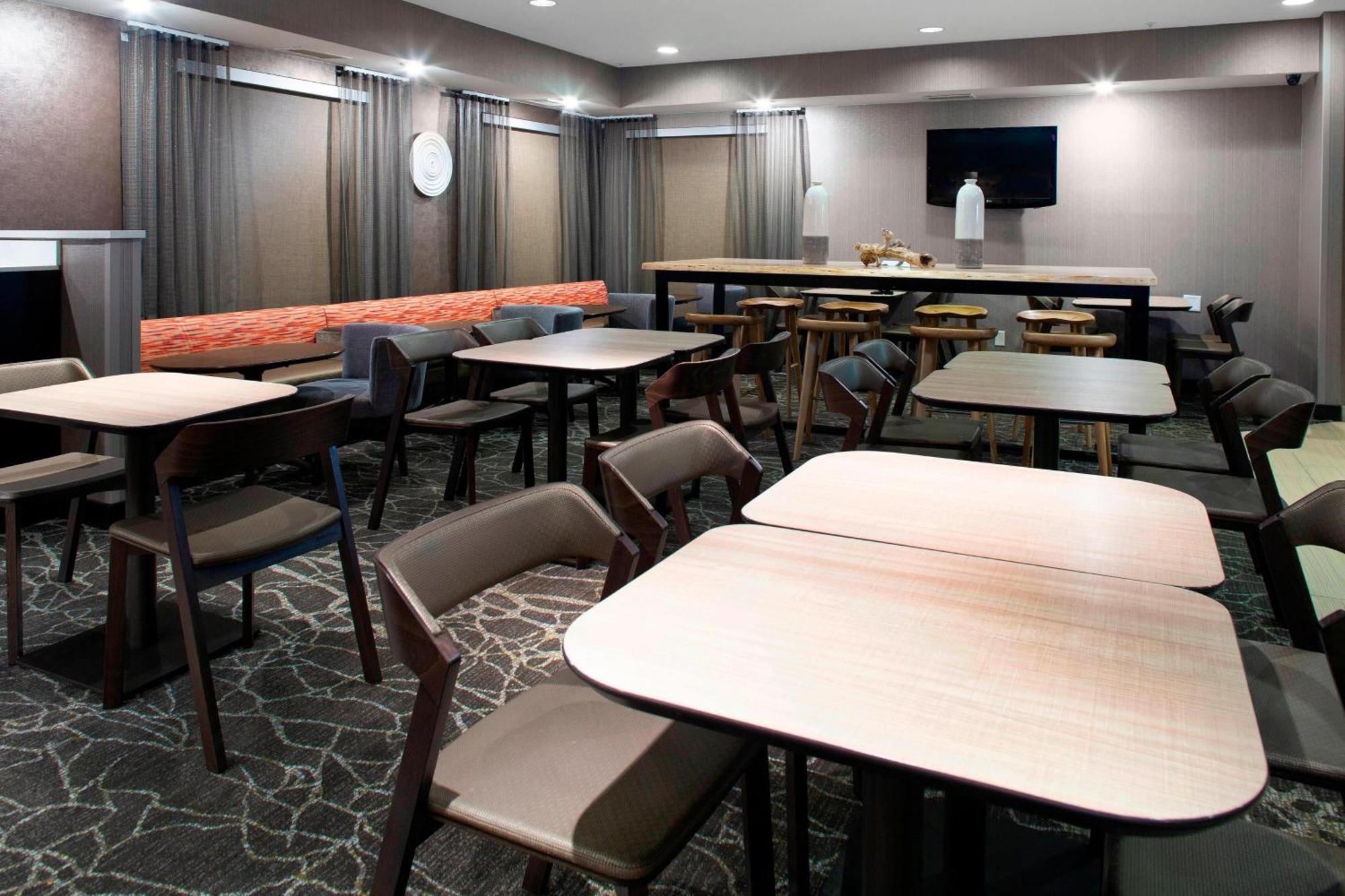 Springhill Suites By Marriott Memphis East Galleria Buitenkant foto